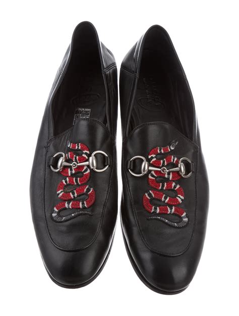 gucci kingsnake loafers